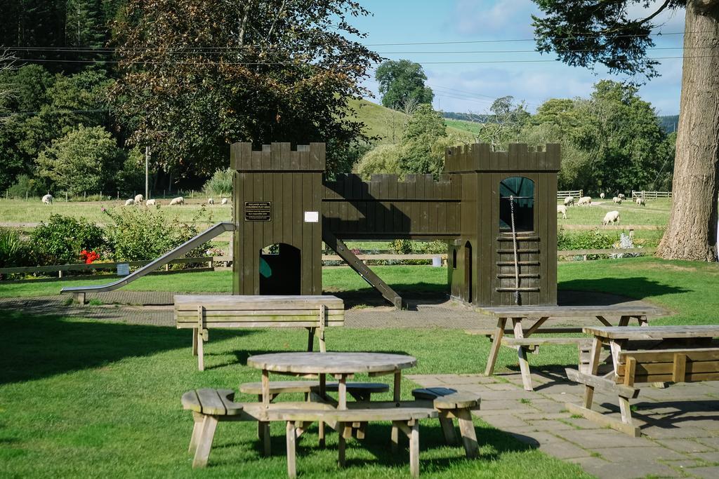 Sun Inn Pooley Bridge Exterior photo